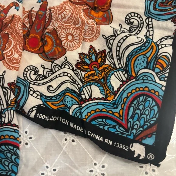 Bundle of Boho Stylish Trending bandanas with various prints. - Picture 6 of 16